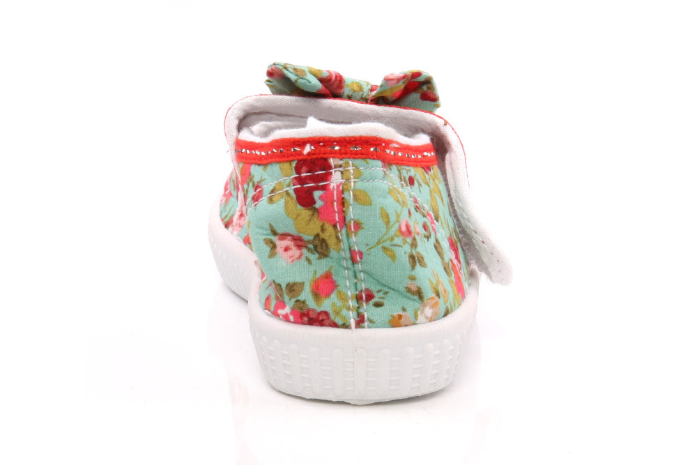 Girls Canvas 'Bertha' Flat Shoes