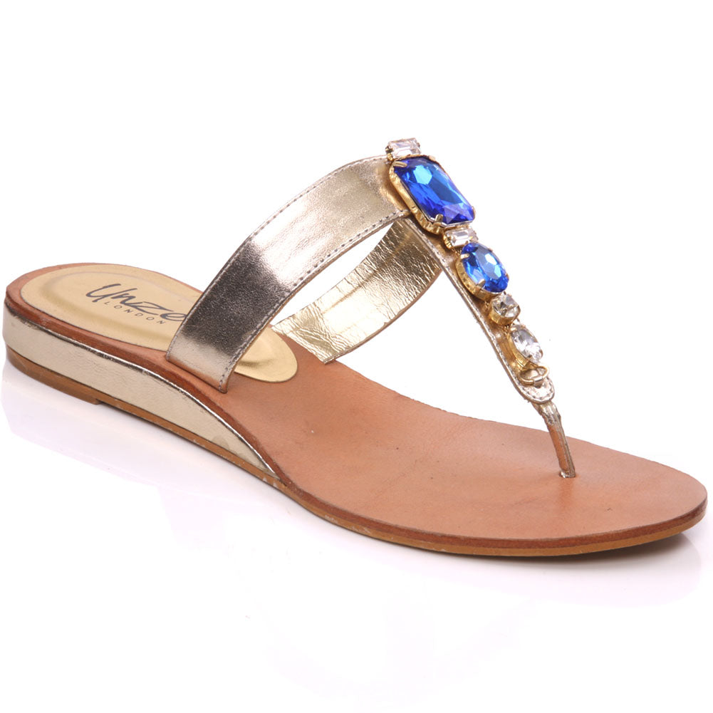 Womens Large Stones Flat Thong Sandal