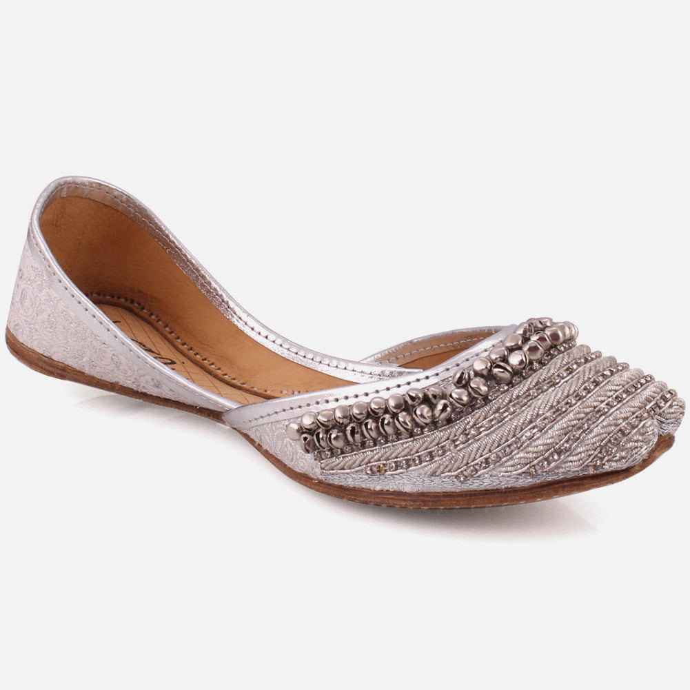 Women VIDEHA Indian Khussa Slippers