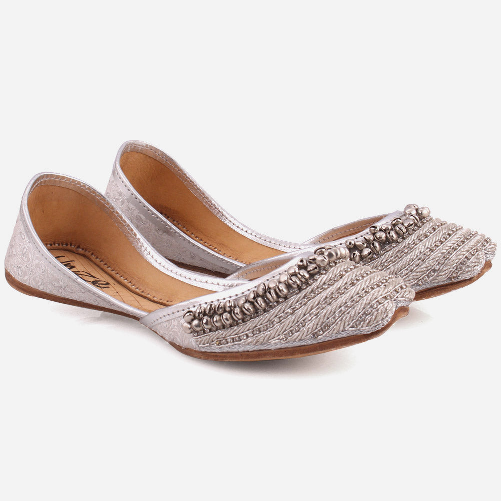 Women VIDEHA Indian Khussa Slippers