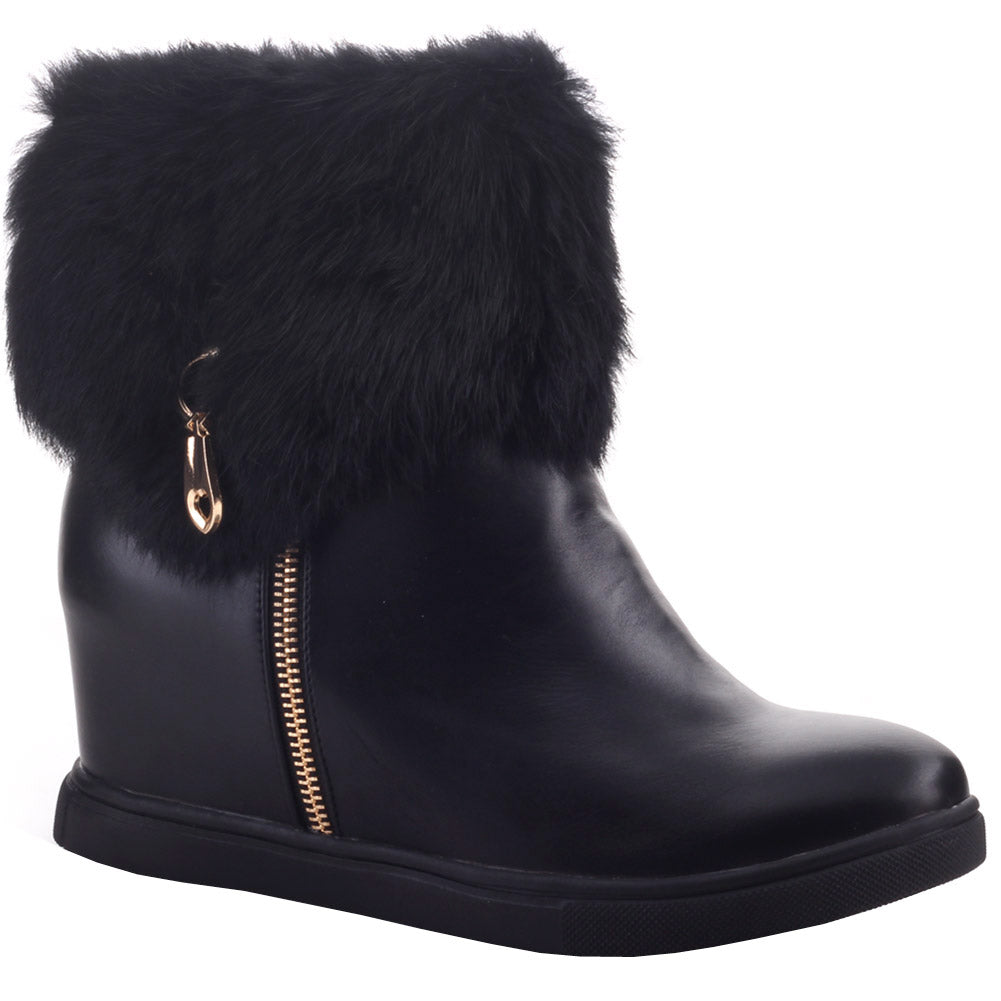 Womens ‘Moozie’ Shearling Zipped Winter Ankle Boots
