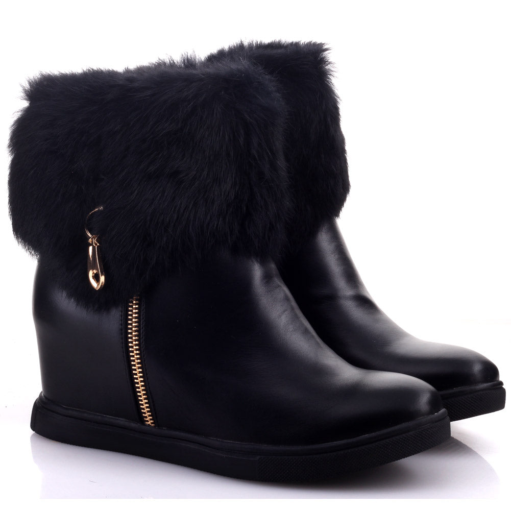 Womens ‘Moozie’ Shearling Zipped Winter Ankle Boots